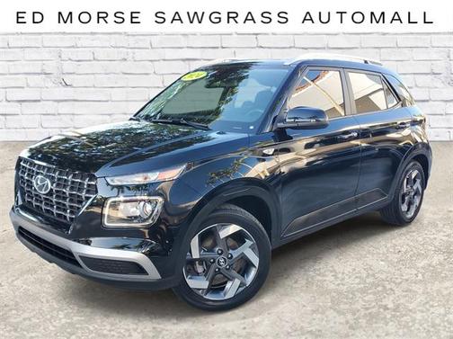 2024 Hyundai VENUE SEL