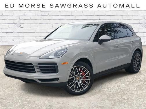 2023 Porsche Cayenne Platinum Edition