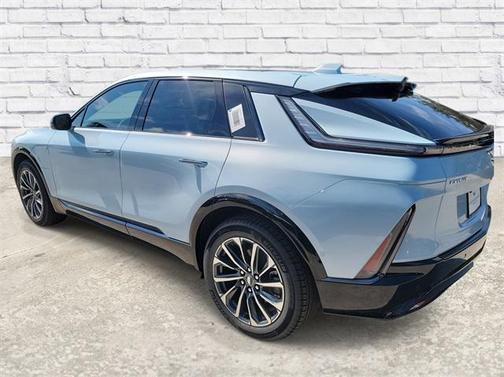 2025 Cadillac LYRIQ Sport