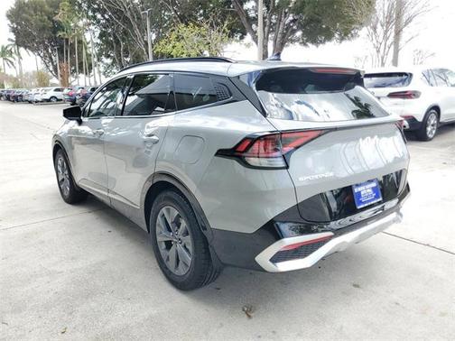 2025 Kia Sportage SX