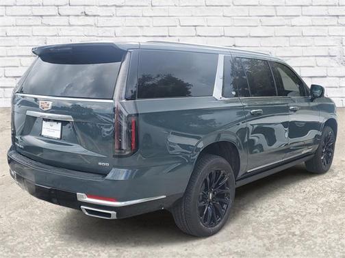 2026 Cadillac Escalade ESV Luxury
