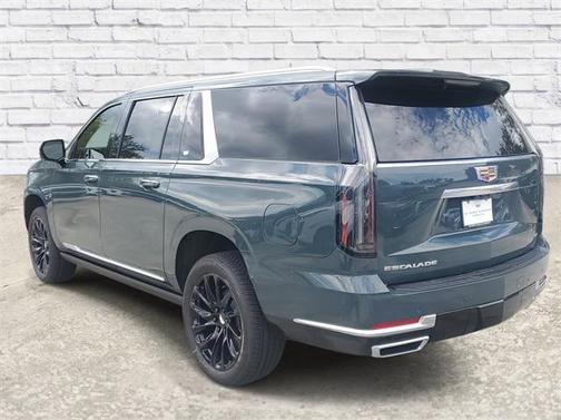 2026 Cadillac Escalade ESV Luxury
