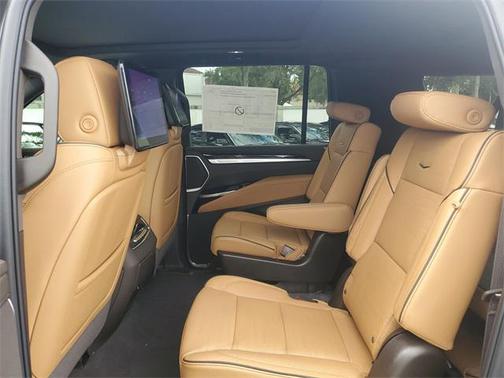 2026 Cadillac Escalade ESV Luxury