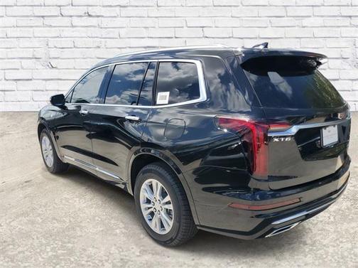 2025 Cadillac XT6 Luxury FWD