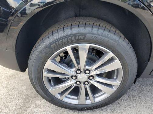 Stellar Black Metallic 2026 Cadillac XT5 Premium Luxury