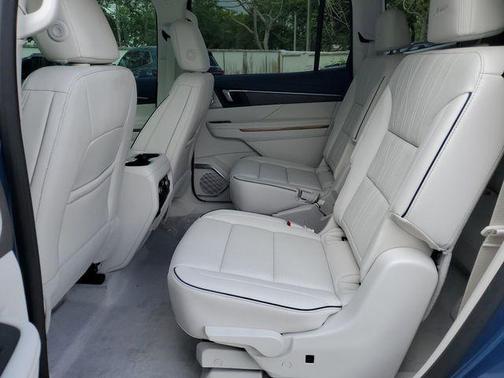 2026 Buick Enclave Avenir FWD