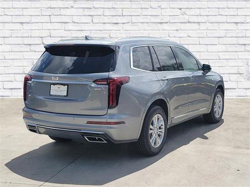 2025 Cadillac XT6 Luxury FWD