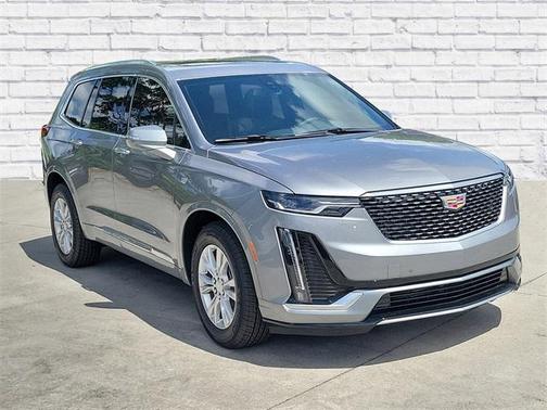 2025 Cadillac XT6 Luxury FWD