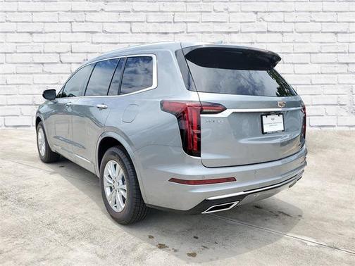 2025 Cadillac XT6 Luxury FWD