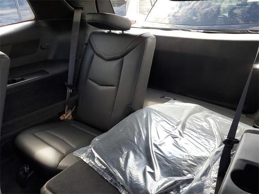 2025 Cadillac XT6 Luxury FWD