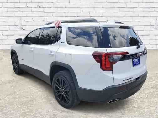 2023 GMC Acadia FWD SLT