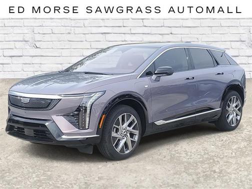 2025 Cadillac OPTIQ Luxury 2 AWD