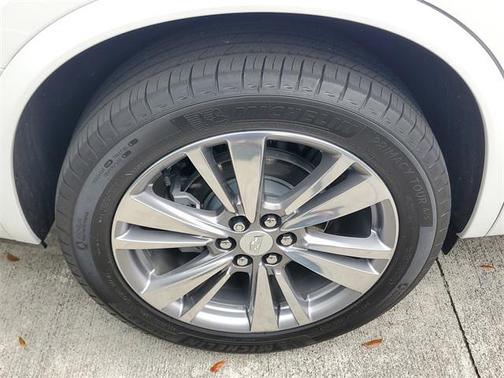 2024 Cadillac XT6 Premium Luxury AWD