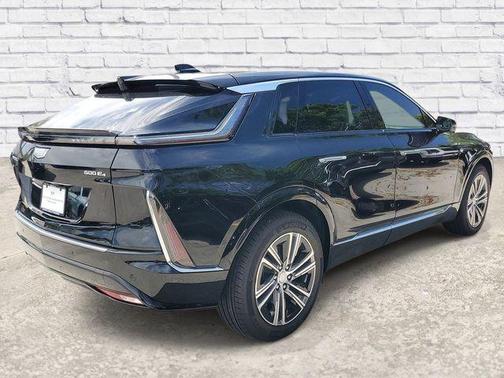 Stellar Black Metallic 2026 Cadillac LYRIQ Luxury