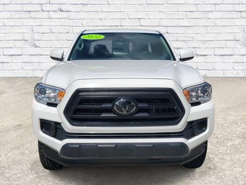 White 2022 Toyota Tacoma SR