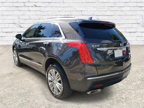 2018 Cadillac XT5 Premium Luxury