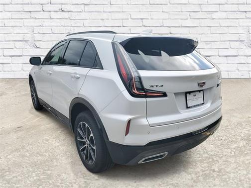 2025 Cadillac XT4 Sport
