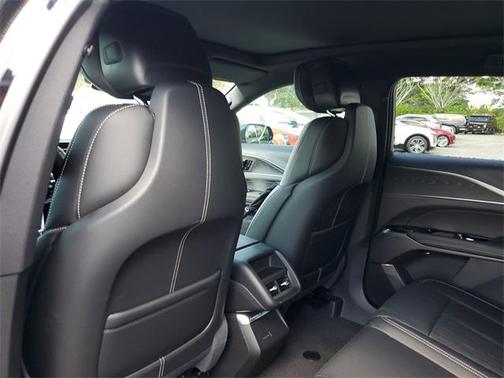 2025 Cadillac LYRIQ Luxury w/1SC