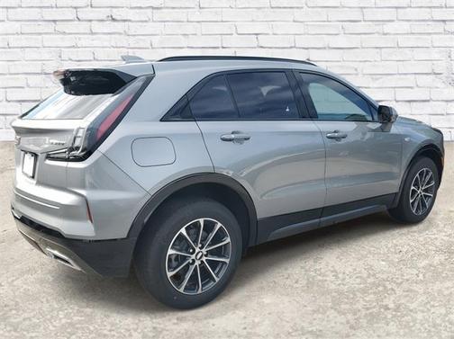 2025 Cadillac XT4 Sport