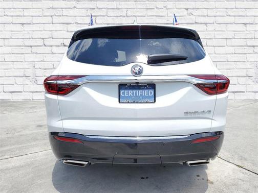 Photo 4 of 33 of 2019 Buick Enclave Preferred