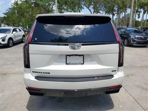 2021 Cadillac Escalade Sport