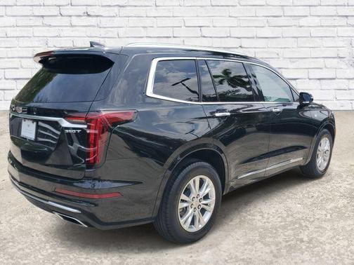 Stellar Black Metallic 2024 Cadillac XT6 Luxury FWD