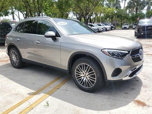 2024 Mercedes-Benz GLC 300 4MATIC