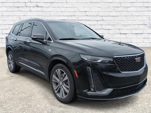 2025 Cadillac XT6 Premium Luxury FWD