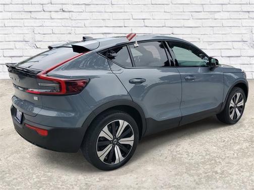 2023 Volvo C40 Recharge Pure Electric Twin Plus