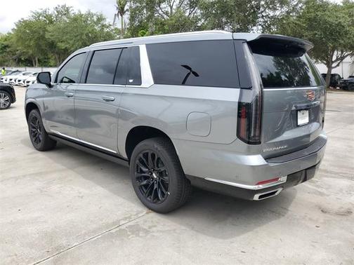 2025 Cadillac Escalade ESV Premium Luxury