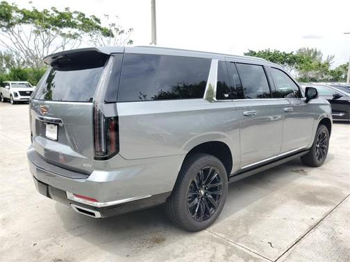 2025 Cadillac Escalade ESV Premium Luxury