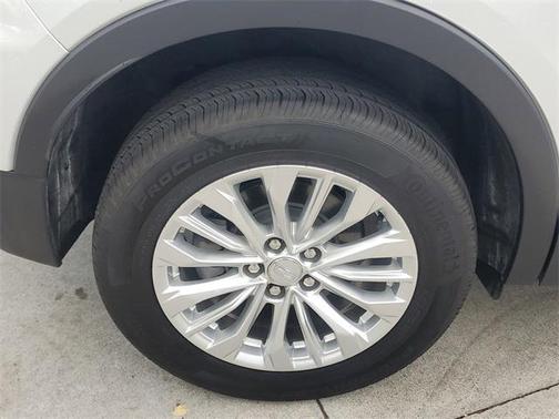 2024 Cadillac XT4 Luxury