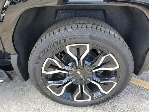 2025 GMC Sierra EV Max Range Denali