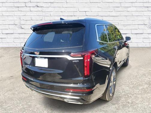 2025 Cadillac XT6 Premium Luxury FWD