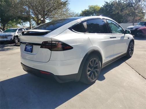 2023 Tesla Model X Standard Range