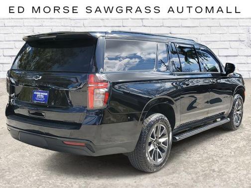 2023 Chevrolet Suburban 4WD Z71