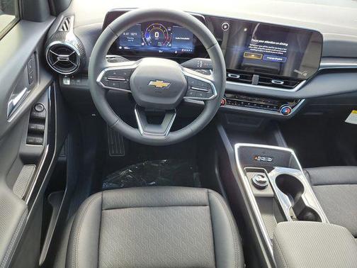 Mosaic Black Metallic 2026 Chevrolet Equinox 1LT