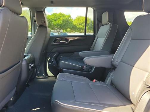 2026 GMC Yukon XL 2WD Elevation