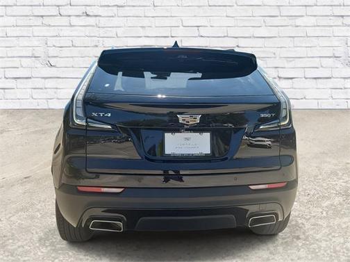 2022 Cadillac XT4 Sport