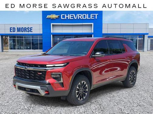 Radiant Red Tintcoat 2026 Chevrolet Traverse AWD Z71