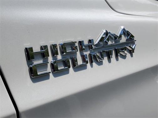 2021 Chevrolet Tahoe 2WD High Country