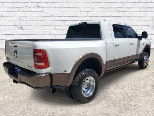 Bright White Clearcoat 2024 RAM 3500 Longhorn
