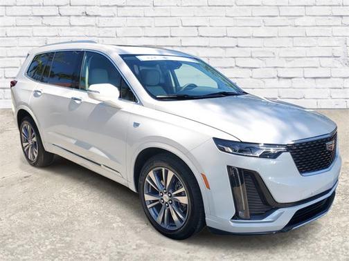 2024 Cadillac XT6 Premium Luxury FWD