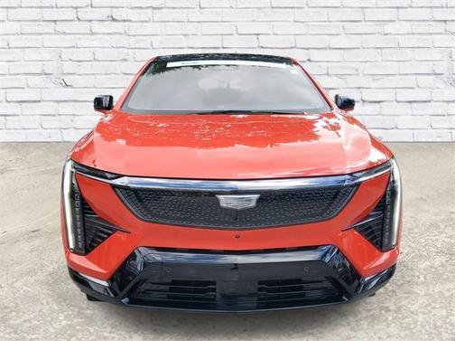 2025 Cadillac OPTIQ Sport 2 AWD
