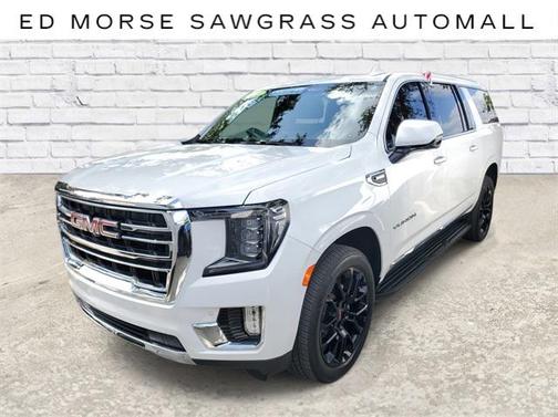 2023 GMC Yukon XL SLT
