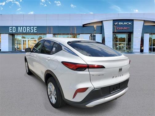 2025 Buick Envista Preferred FWD
