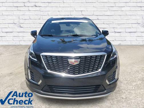Stellar Black Metallic 2024 Cadillac XT5 Premium Luxury