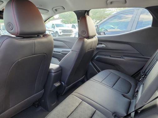 Sterling Gray Metallic 2027 Chevrolet Bolt RS FWD