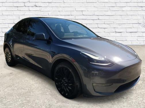 2023 Tesla Model Y Long Range Dual Motor All-Wheel Drive