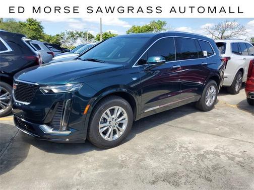 2025 Cadillac XT6 Luxury FWD